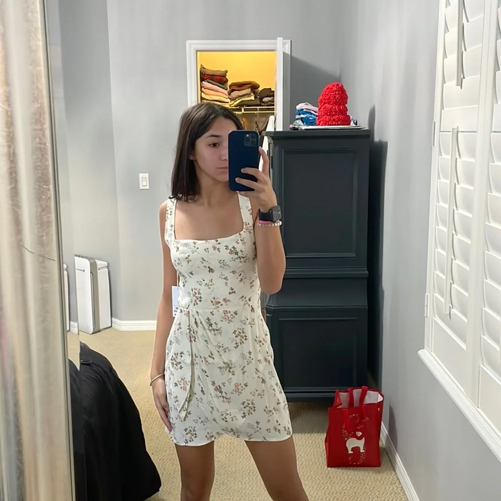 BRAND NEW WITH TAGS Reformation mini dress - Picture 1 of 3